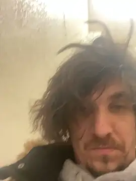 Snapshot of Lilsmokeshow017 chatting on 01/19/25, 09:33 Lilsmokeshow017 online show from 01/19/25, 09:33