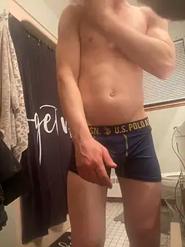 Snapshot of Lilsmokeshow017 chatting on 02/17/25, 05:14 Lilsmokeshow017 online show from 02/17/25, 05:14