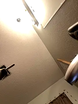 Snapshot of Lilsmokeshow017 chatting on 09/13/25, 01:05 Lilsmokeshow017 online show from 09/13/25, 01:05