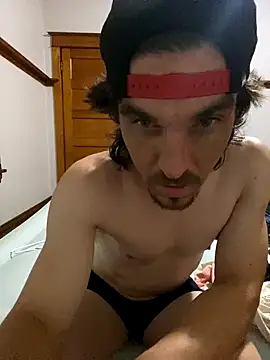 Snapshot of Lilsmokeshow017 chatting on 09/17/25, 04:36 Lilsmokeshow017 online show from 09/17/25, 04:36