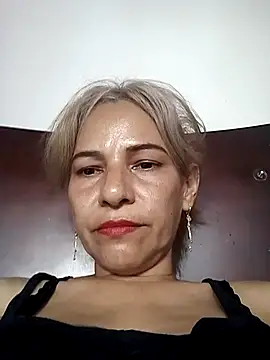 Snapshot of sharit_dana chatting on 10/11/25, 08:29 sharit dana online show from 10/11/25, 08:29