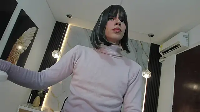 Tiff Valentine online show from 01/25/25, 04:45