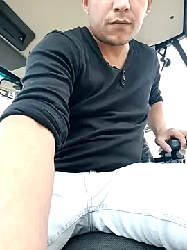 Snapshot of Adana1994 chatting on 12/26/24, 08:07 Adana1994 online show from 12/26/24, 08:07