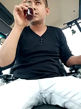 Snapshot of Adana1994 chatting on 12/26/24, 01:10 Adana1994 online show from 12/26/24, 01:10