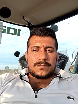 Snapshot of Adana1994 chatting on 11/01/25, 01:46 Adana1994 online show from 11/01/25, 01:46