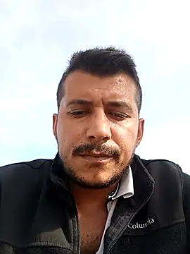 Snapshot of Adana1994 chatting on 11/21/25, 09:30 Adana1994 online show from 11/21/25, 09:30