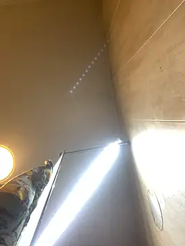 Snapshot of Bigtoyaddict chatting on 11/17/25, 07:36 Bigtoyaddict online show from 11/17/25, 07:36