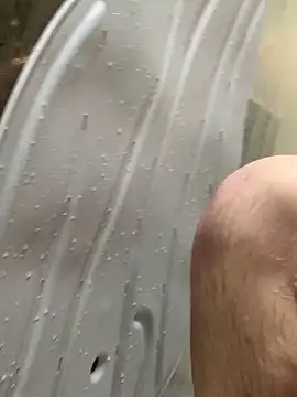 Snapshot of Bigtoyaddict chatting on 02/09/26, 05:44 Bigtoyaddict online show from 02/09/26, 05:44