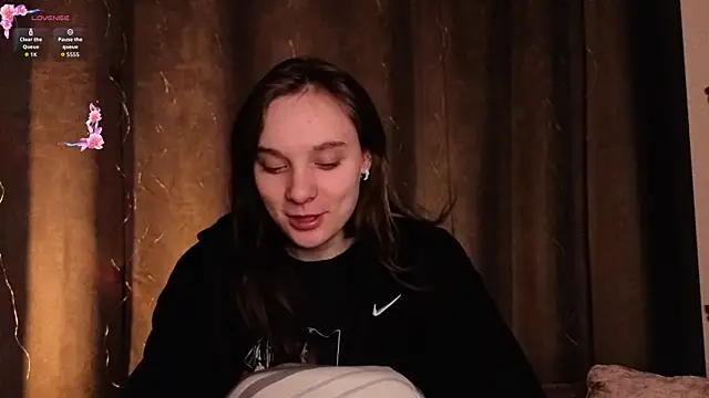 NaokoStifel online show from 02/25/26, 01:04