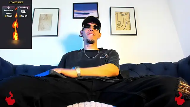 Snapshot of BRAYHAMBROWN chatting on 01/31/25, 10:52 BRAYHAMBROWN online show from 01/31/25, 10:52