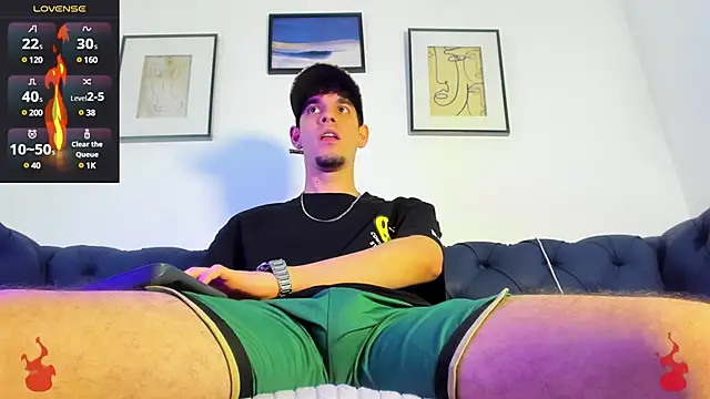 Snapshot of BRAYHAMBROWN chatting on 02/08/25, 03:30 BRAYHAMBROWN online show from 02/08/25, 03:30