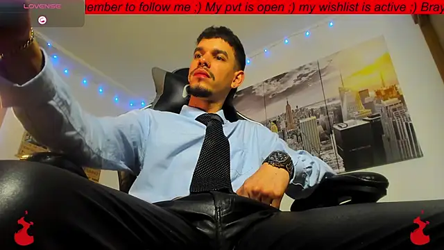 Snapshot of BRAYHAMBROWN chatting on 09/13/25, 10:42 BRAYHAMBROWN online show from 09/13/25, 10:42