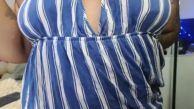 charlotte 077 online show from 04/09/26, 02:55