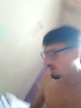 Snapshot of puak6666 chatting on 03/26/26, 02:06 puak6666 online show from 03/26/26, 02:06