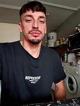 Snapshot of puak6666 chatting on 04/06/26, 06:09 puak6666 online show from 04/06/26, 06:09