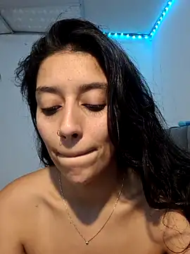 BrittanyDiaz online show from 02/28/25, 09:44