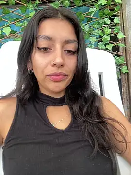 Snapshot of BrittanyDiaz chatting on 04/10/26, 06:45 BrittanyDiaz online show from 04/10/26, 06:45