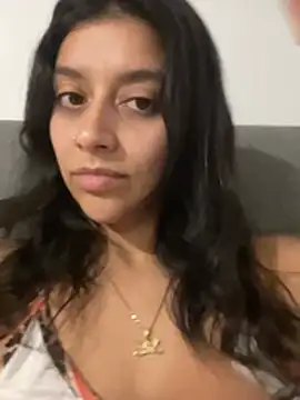 Snapshot of BrittanyDiaz chatting on 06/26/26, 10:47 BrittanyDiaz online show from 06/26/26, 10:47