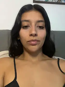 Snapshot of BrittanyDiaz chatting on 07/21/26, 08:33 BrittanyDiaz online show from 07/21/26, 08:33