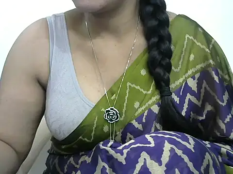 rashmika reddy online show from 12/03/25, 04:53