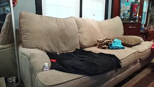 Snapshot of mowingman26 chatting on 03/11/25, 12:06 mowingman26 online show from 03/11/25, 12:06