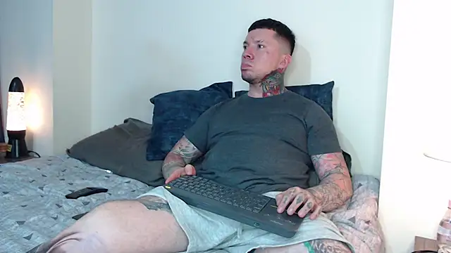 Adam tatto online show from 02/16/25, 03:37