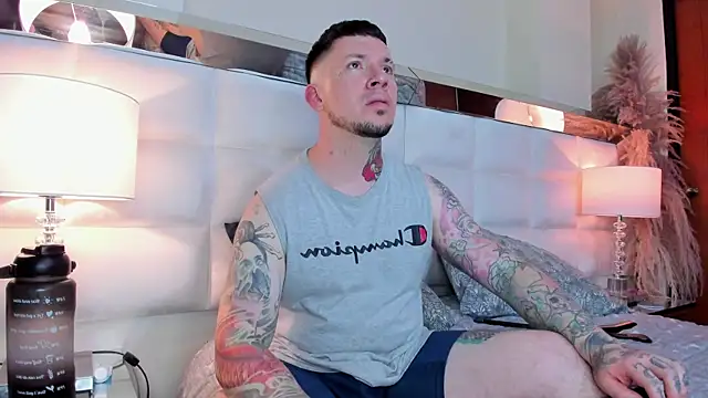 Adam tatto online show from 03/21/25, 07:44