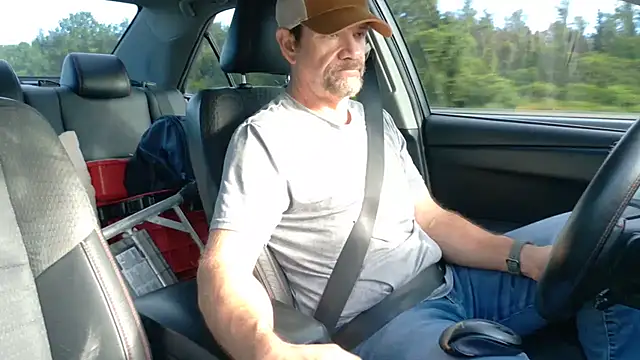 Snapshot of allenspuninfla chatting on 09/23/25, 01:03 allenspuninfla online show from 09/23/25, 01:03