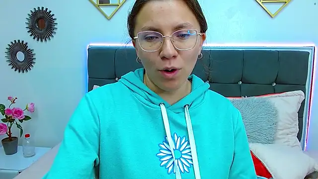 karlamorris  online show from 03/14/25, 01:46