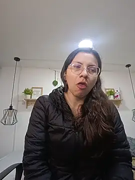 karlamorris  online show from 10/14/25, 01:45