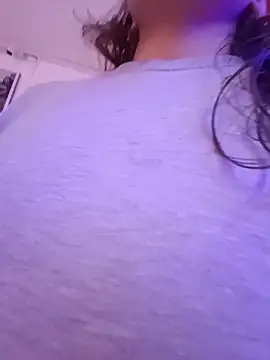 karlamorris  online show from 10/30/25, 02:18