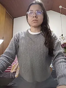 Snapshot of karlamorris_ chatting on 01/13/26, 01:27 karlamorris online show from 01/13/26, 01:27