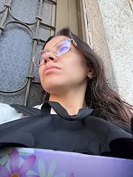 Snapshot of karlamorris_ chatting on 02/09/26, 01:15 karlamorris online show from 02/09/26, 01:15