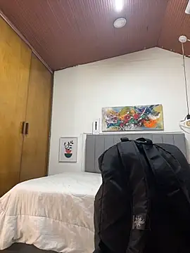 Snapshot of karlamorris_ chatting on 02/10/26, 01:15 karlamorris online show from 02/10/26, 01:15