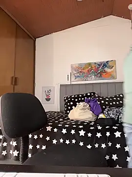 Snapshot of karlamorris_ chatting on 03/04/26, 01:17 karlamorris online show from 03/04/26, 01:17