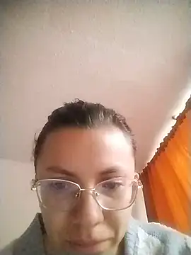 Snapshot of karlamorris_ chatting on 03/22/26, 11:24 karlamorris online show from 03/22/26, 11:24