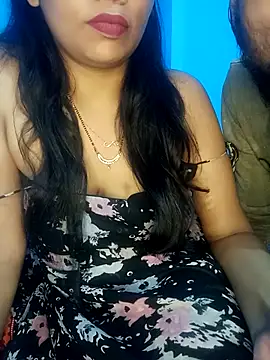 Snapshot of Sexy_DarloSiya chatting on 02/17/25, 12:43 Sexy DarloSiya online show from 02/17/25, 12:43