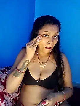 Snapshot of Sexy_DarloSiya chatting on 03/21/25, 08:40 Sexy DarloSiya online show from 03/21/25, 08:40