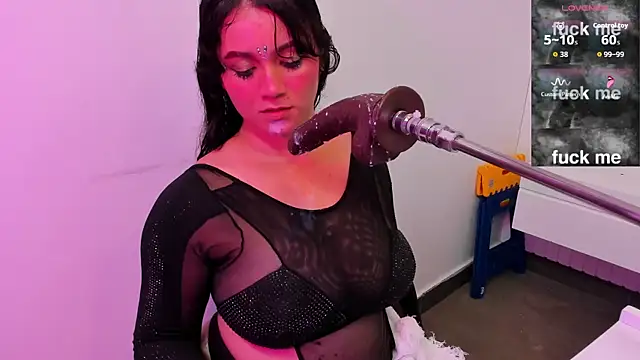 Snapshot of Anniee_boobs chatting on 11/14/25, 03:49 Anniee boobs online show from 11/14/25, 03:49