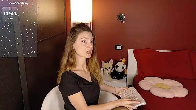 sexy blondegirl online show from 02/16/26, 03:30