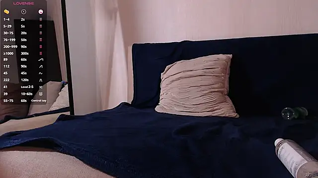 sweetbubble11 online show from 02/19/25, 11:36