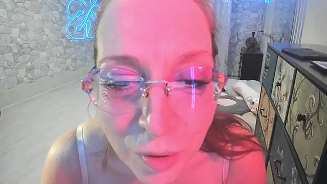 JessicaFamee online show from 12/18/25, 12:06