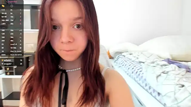 Snapshot of crystal_lilith chatting on 02/16/25, 03:27 crystal lilith online show from 02/16/25, 03:27