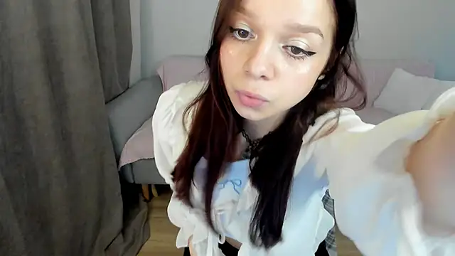 crystal lilith online show from 06/21/26, 08:55
