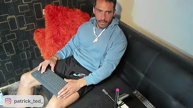 george  69 online show from 03/15/25, 05:59