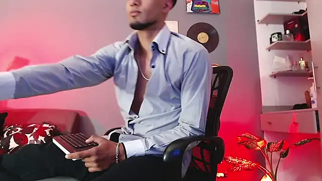 MagnusFrost online show from 01/16/25, 04:07