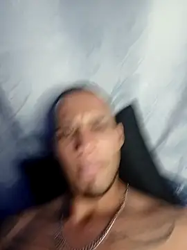 MagnusFrost online show from 02/26/25, 05:20