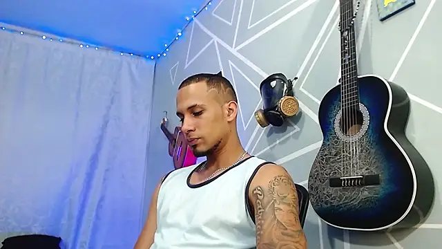 MagnusFrost online show from 03/04/25, 11:22