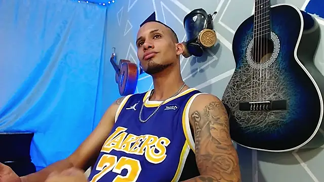 MagnusFrost online show from 03/18/25, 12:05