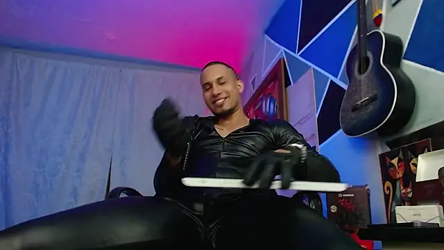 MagnusFrost online show from 04/11/26, 07:45